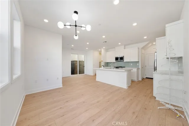 $1,460,000 | 322 Proctor, Irvine, CA 92618