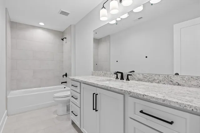 $600,000 | 4199 Barnsley Loop, Ooltewah, TN 37363