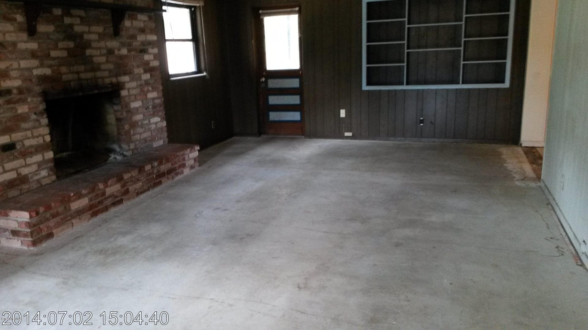 2555 Lee Road Mims, FL 32754 - Photo 9 of 17 20140702_150440