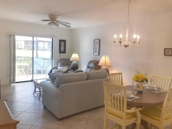 $1,900 | 4024 Oakview Drive, Unit I3, Punta Gorda, FL 33980