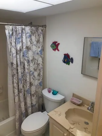 $1,900 | 4024 Oakview Drive, Unit I3, Punta Gorda, FL 33980