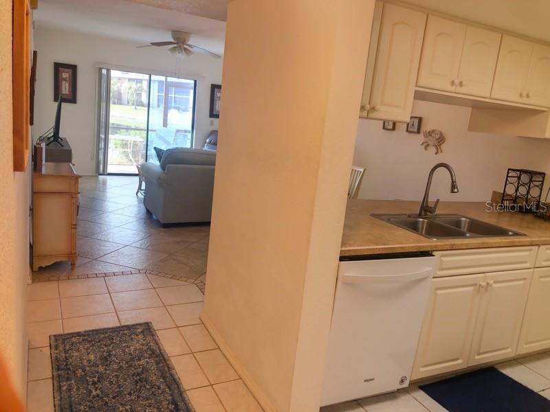 4024 Oakview Drive, Unit I3 Punta Gorda, FL 33980 - Photo 2 of 29