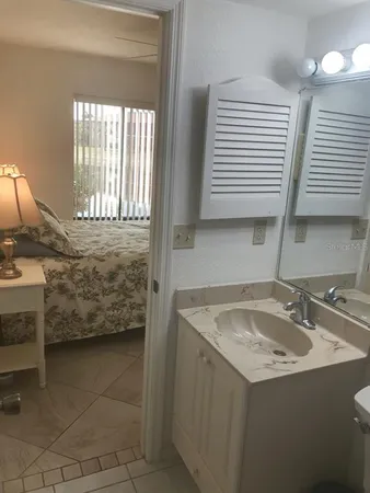 $1,900 | 4024 Oakview Drive, Unit I3, Punta Gorda, FL 33980