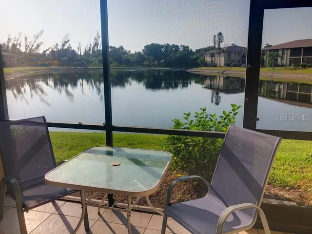 $1,900 | 4024 Oakview Drive, Unit I3, Punta Gorda, FL 33980