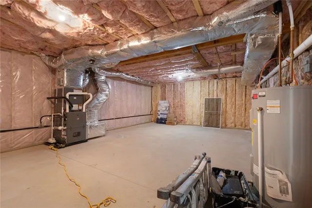 $3,600 | 1401 Hunting Hill Drive, Cumberland, RI 02864