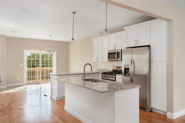 $3,600 | 1401 Hunting Hill Drive, Cumberland, RI 02864