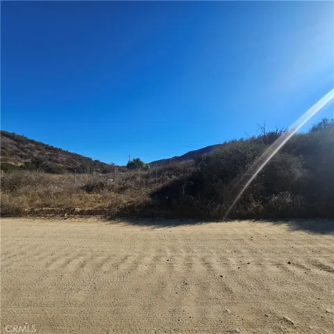 a view of mountain view with mountain