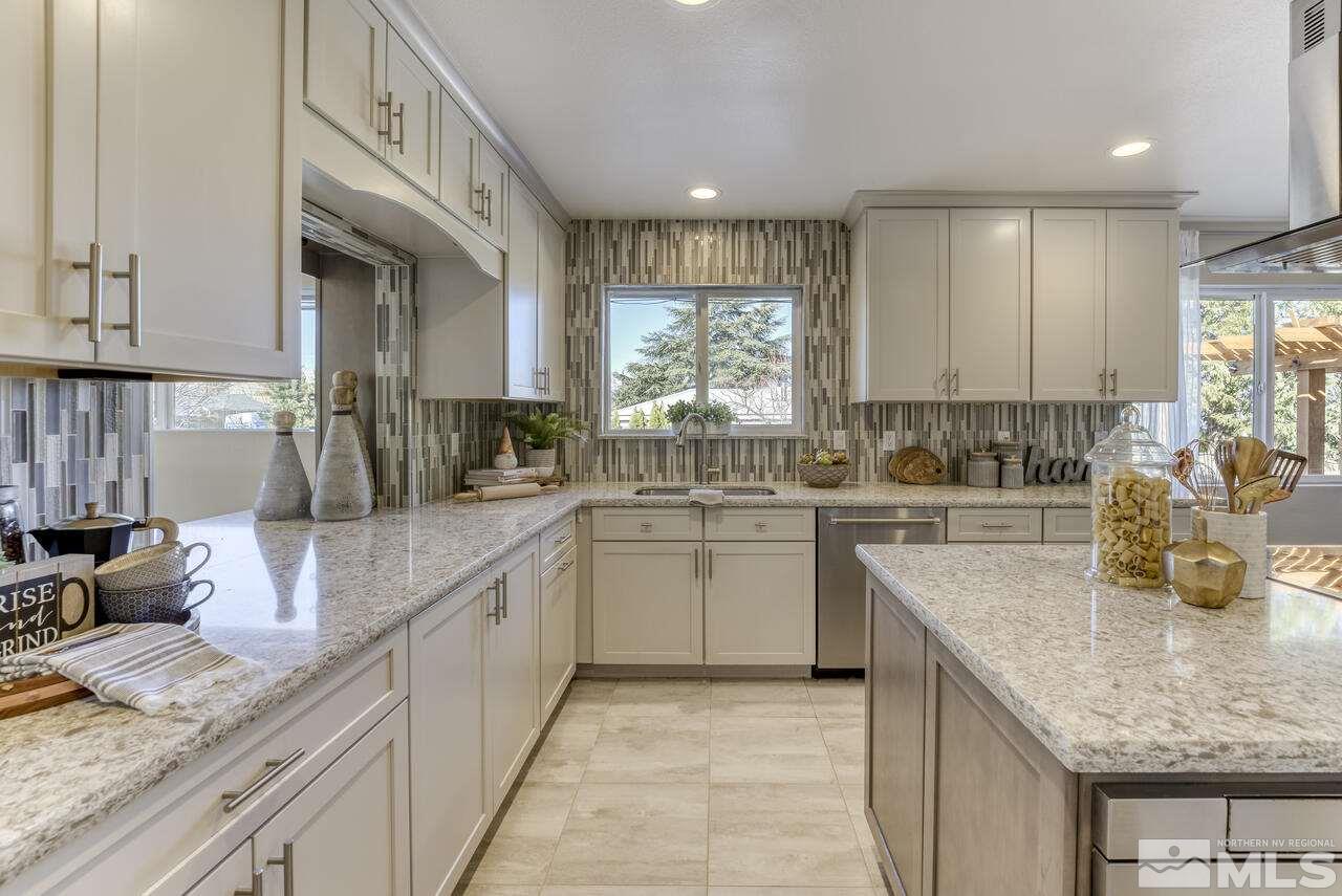 1775 West Plumb Lane Reno, NV 89509 - Photo 8 of 40 Photo 8