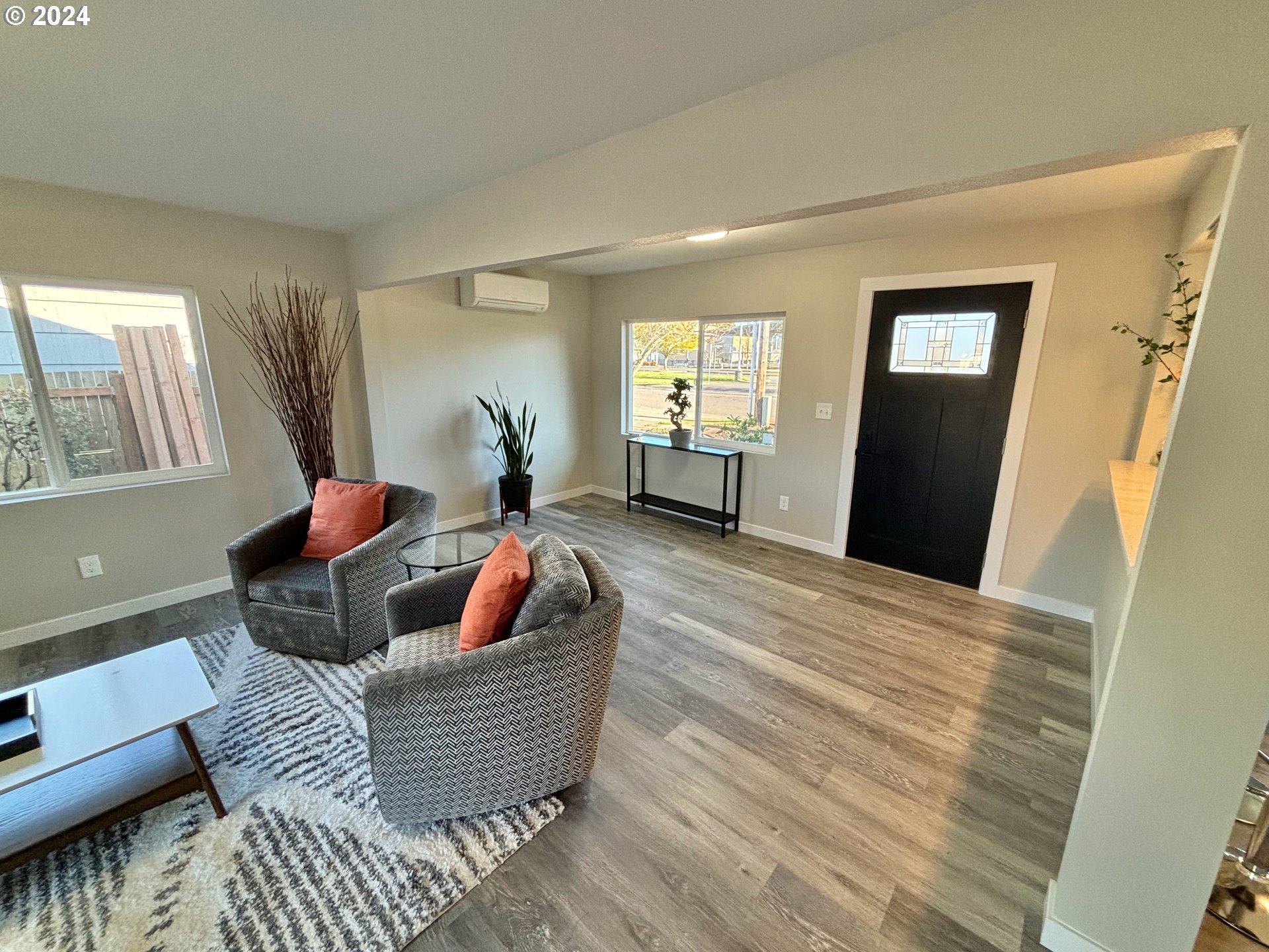 2140 J Street Springfield, OR 97477 - Photo 7 of 23 a living room with furniture and wooden floor
