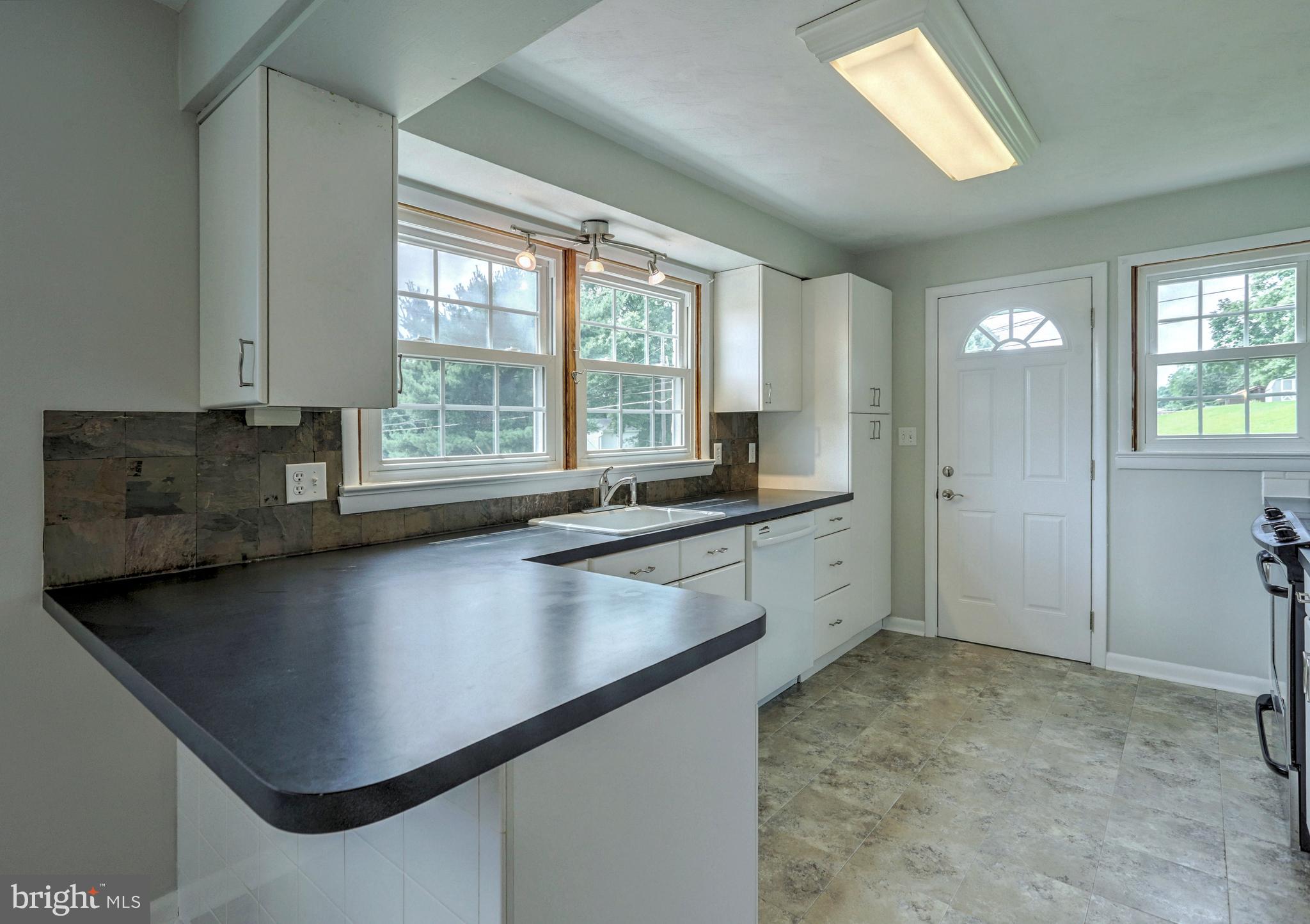 1161 Longs Gap Road Carlisle, PA 17013 - Photo 12 of 59 Gallery Image 12