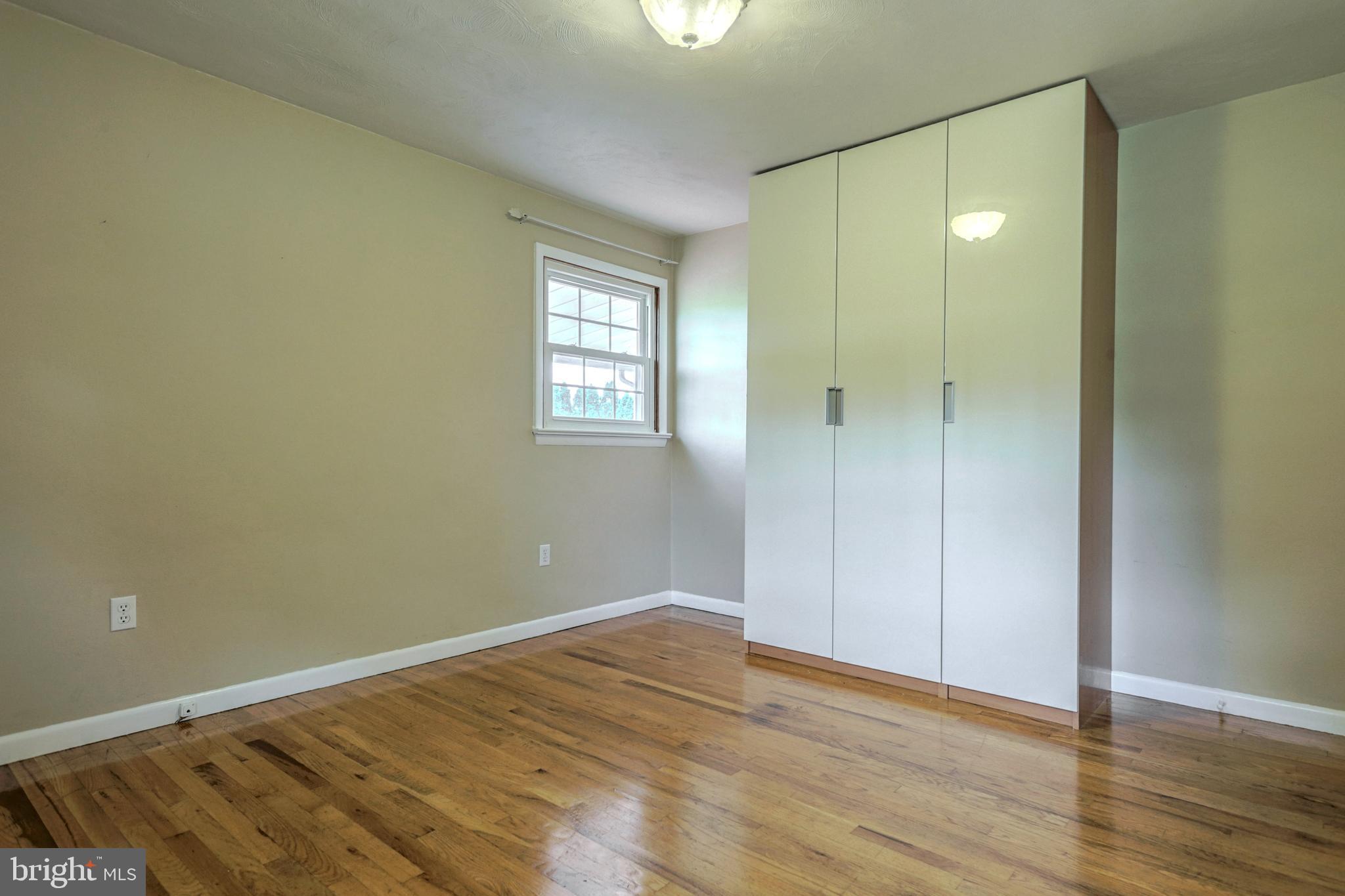 Bedroom with private 3/4 bath