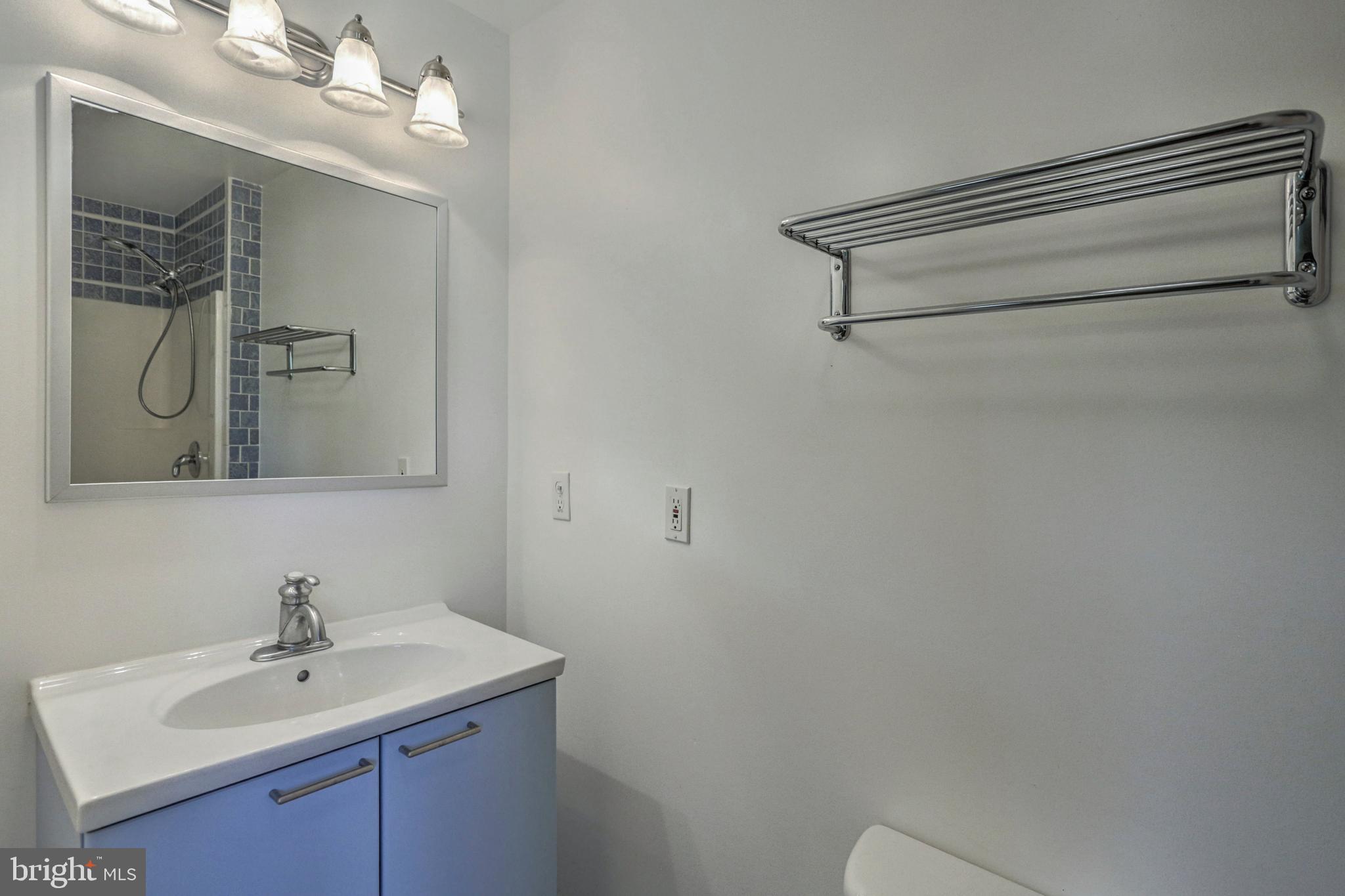 3/4 bath with shower