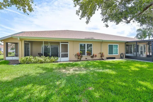 $2,100 | 751 McCallister Avenue, Sun City Center, FL 33573