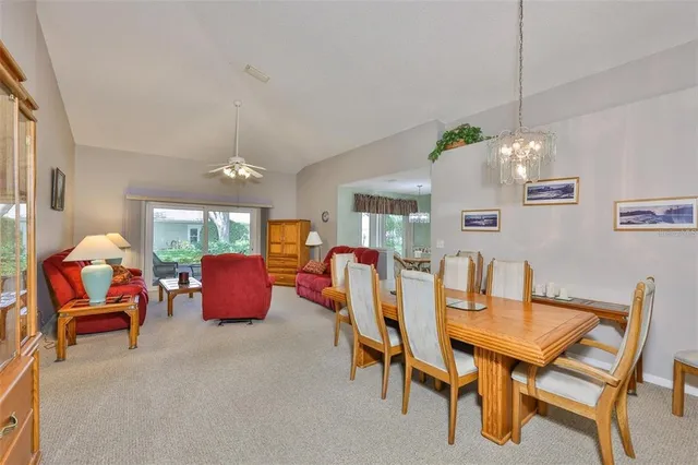 $2,100 | 751 McCallister Avenue, Sun City Center, FL 33573