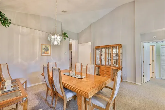 $2,100 | 751 McCallister Avenue, Sun City Center, FL 33573