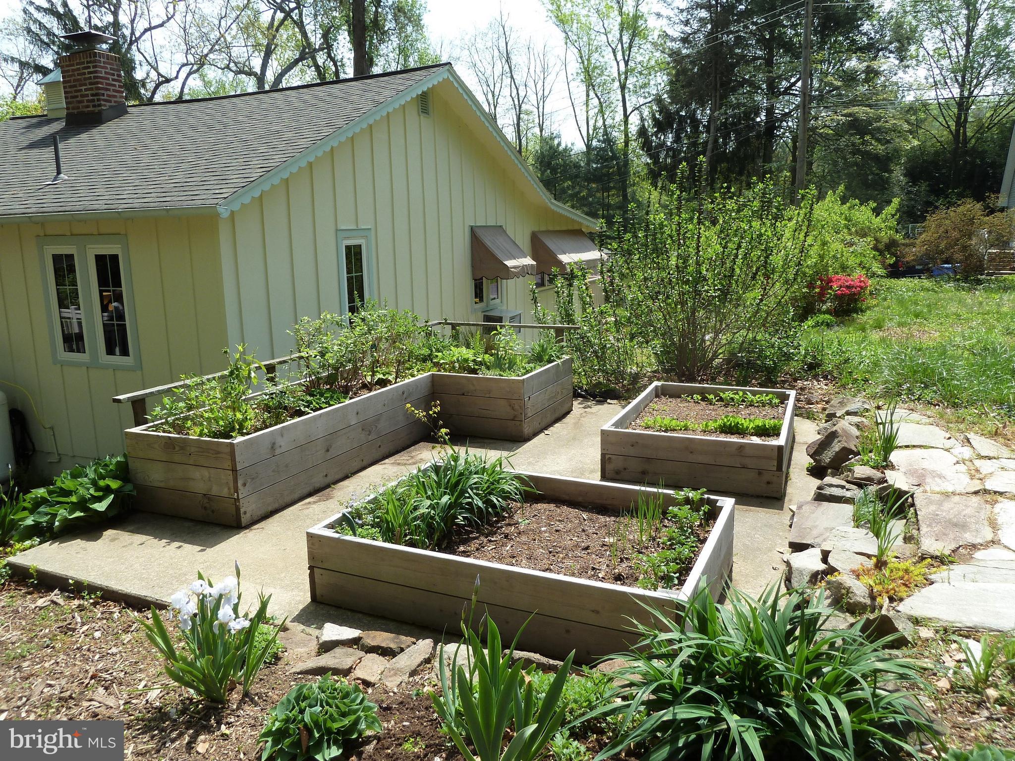 3 Spruce Road Newtown Square, PA 19073 - Photo 35 of 36 Raised Garden Beds
