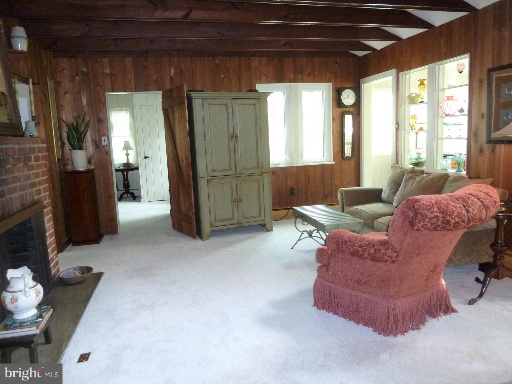 3 Spruce Road Newtown Square, PA 19073 - Photo 8 of 36 Living Room Area