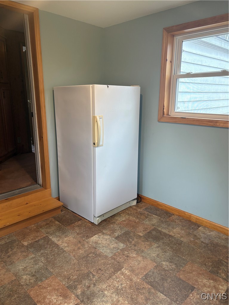 499 Baldwin Road Volney, NY 13069 - Photo 23 of 37