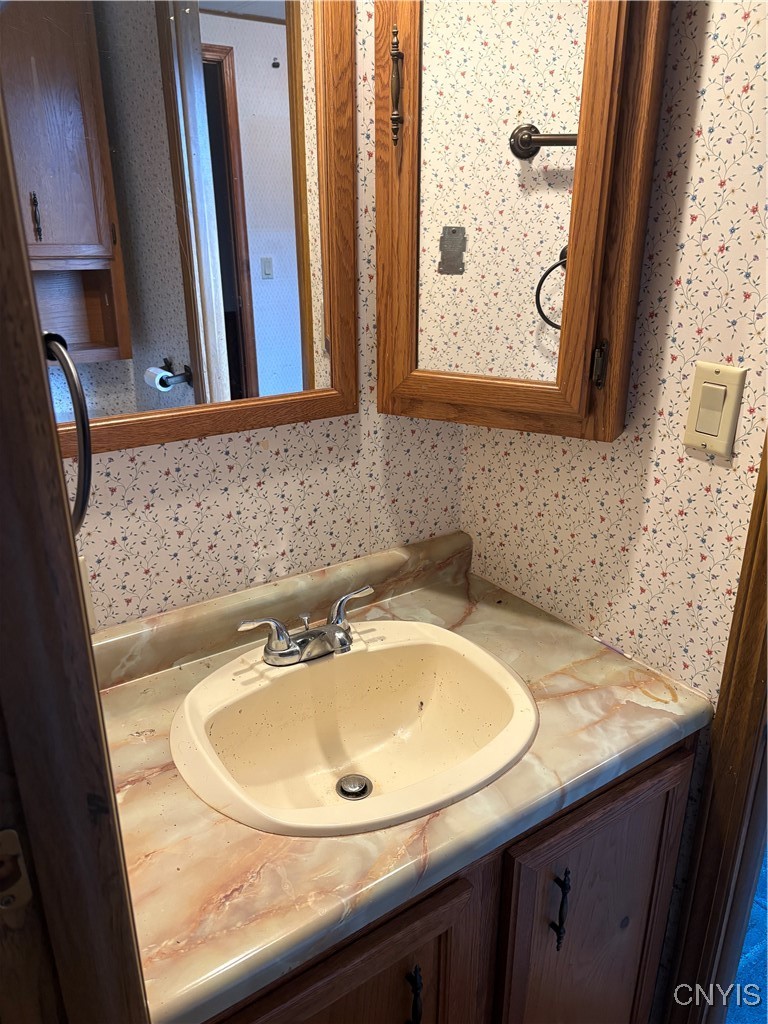 499 Baldwin Road Volney, NY 13069 - Photo 32 of 37