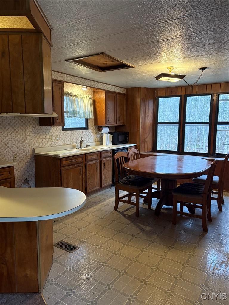 499 Baldwin Road Volney, NY 13069 - Photo 10 of 37