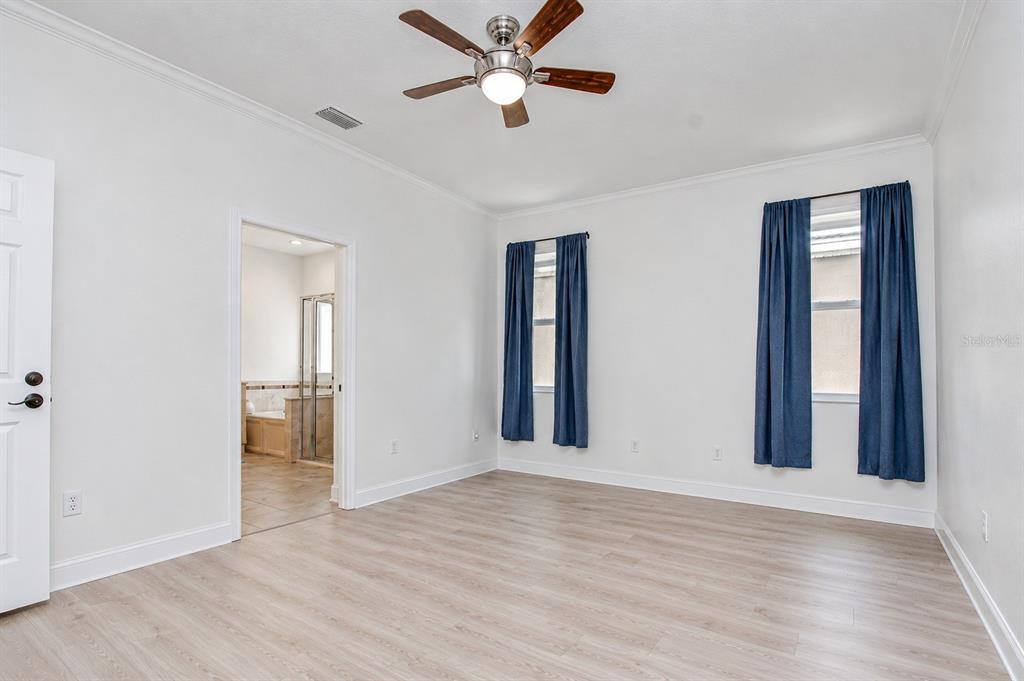 5301 Match Point Place Lithia, FL 33547 - Photo 17 of 39