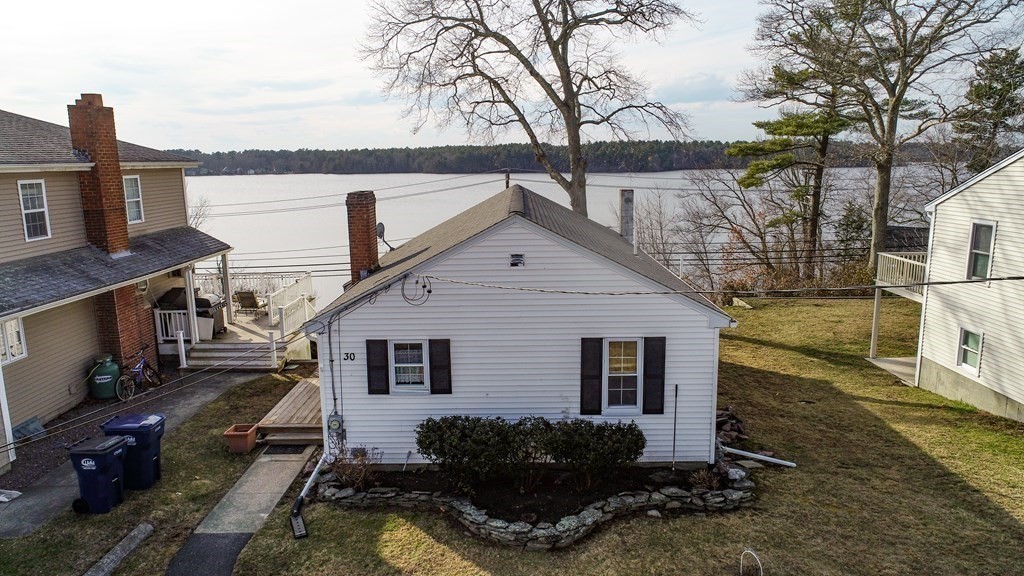 30 White Island Road Halifax, MA 02338 - Photo 1 of 34 Gallery Image 1