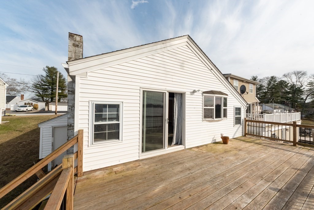 30 White Island Road Halifax, MA 02338 - Photo 4 of 34 Gallery Image 4