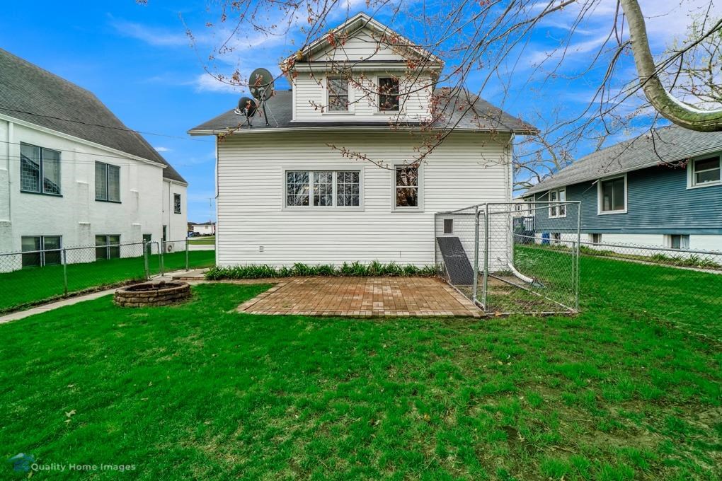 829 Azalea Street Southeast De Motte, IN 46310 - Photo 27 of 30 1020x680