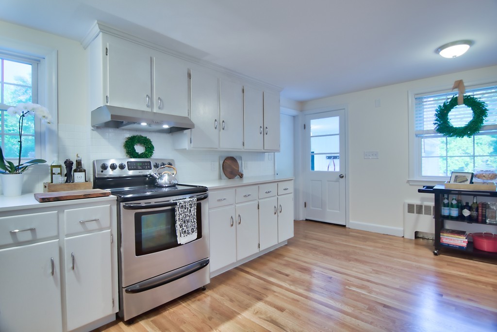 1 Cedar Road Lincoln, MA 01773 - Photo 6 of 22