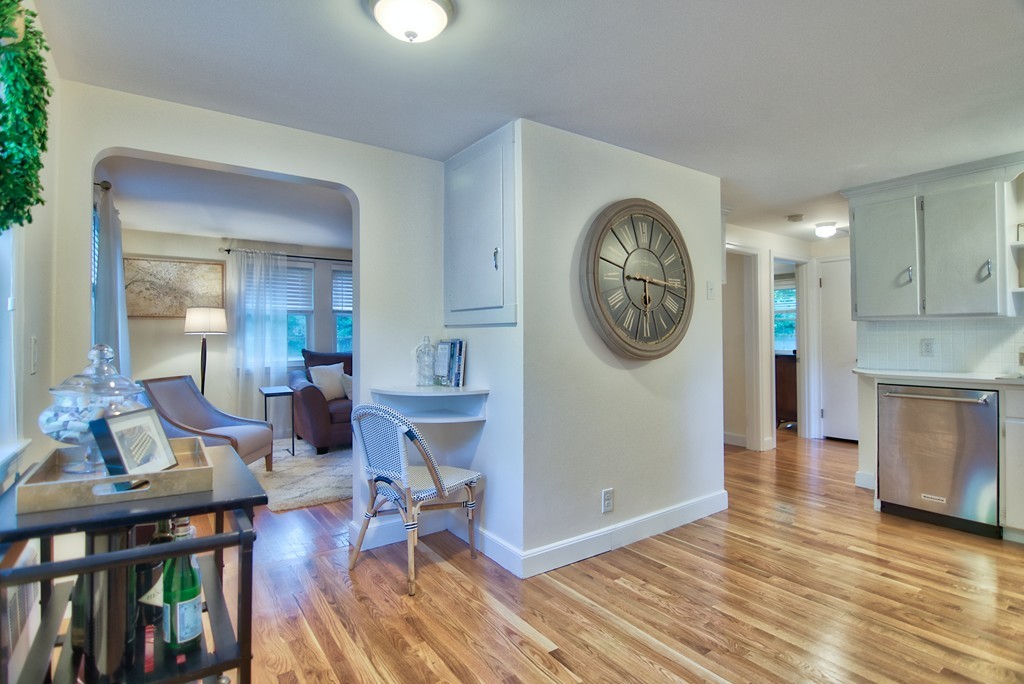 1 Cedar Road Lincoln, MA 01773 - Photo 8 of 22