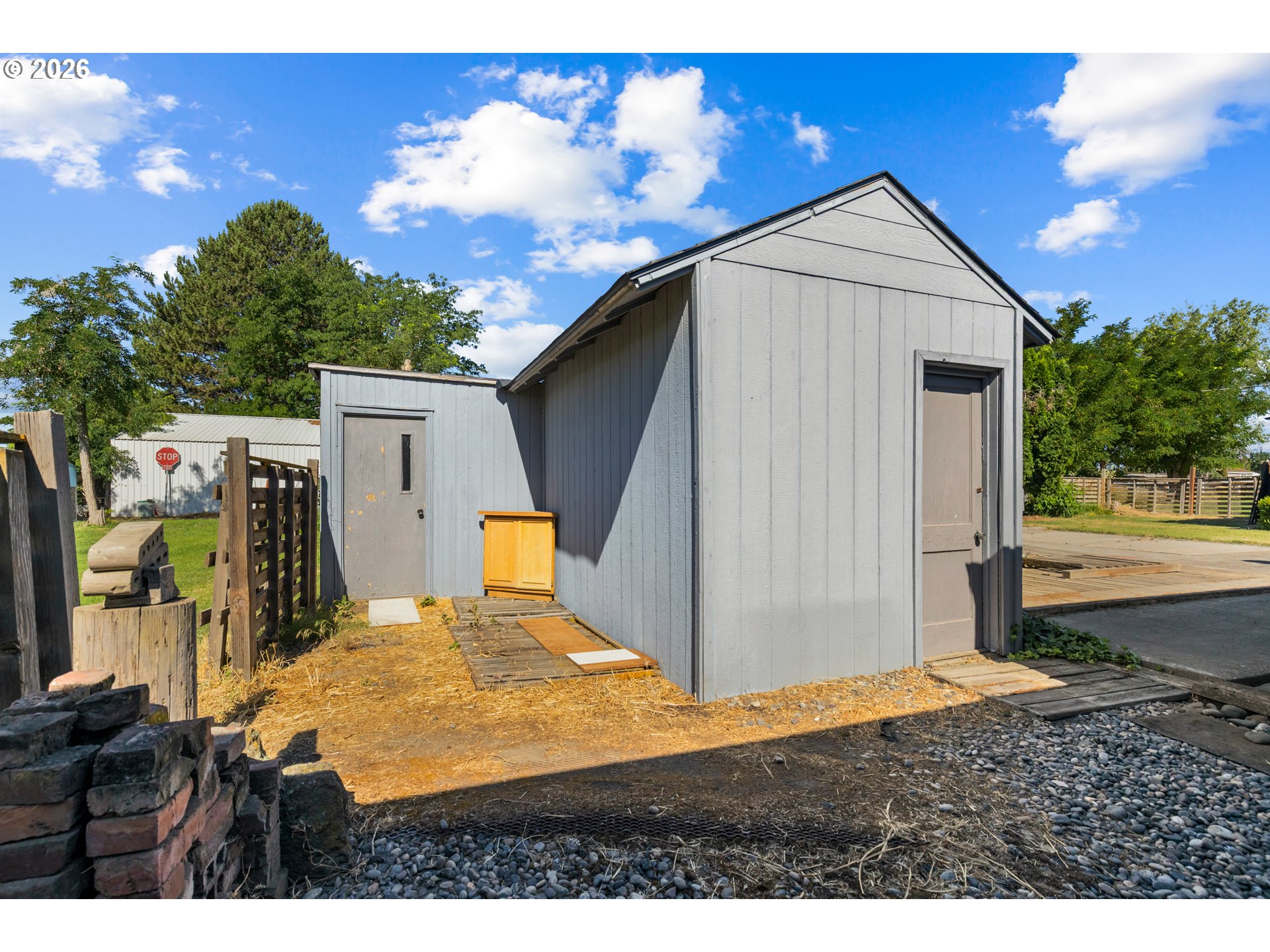 29538 Bridge Road Hermiston, OR 97838 - Photo 40 of 46 a house view with a outdoor space