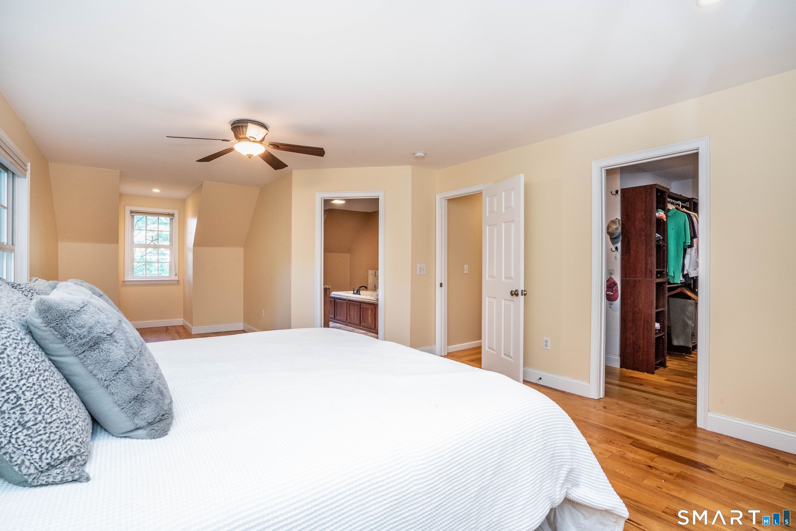 38 Hickory Hill Road Simsbury, CT 06070 - Photo 24 of 40 Primary bedroom