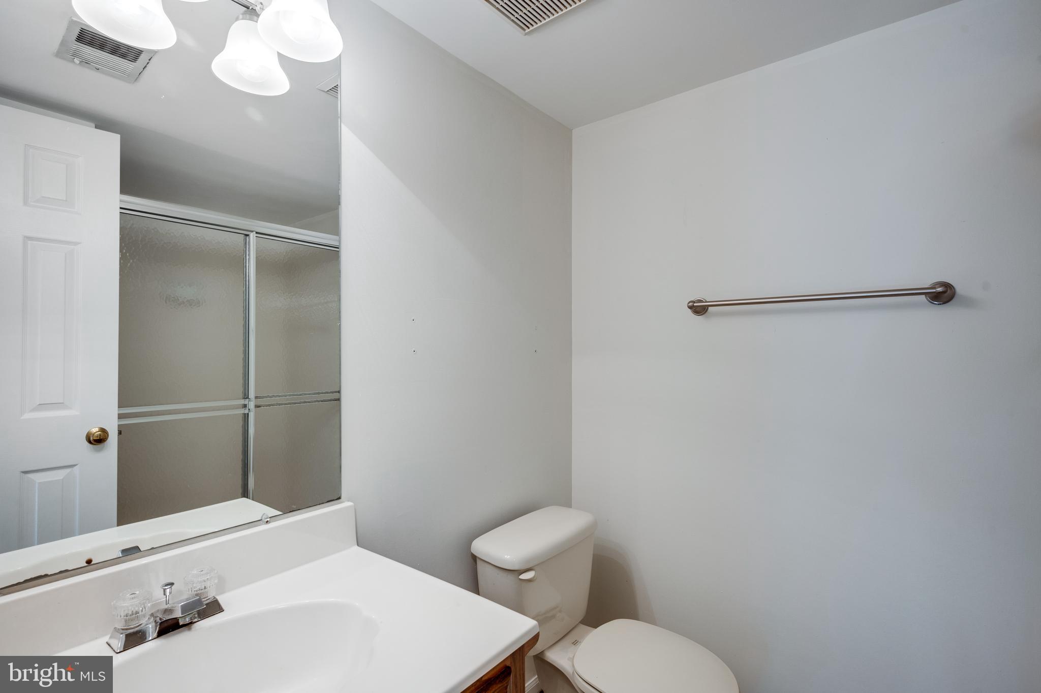1519 Autumn Ridge Circle Reston, VA 20194 - Photo 19 of 36