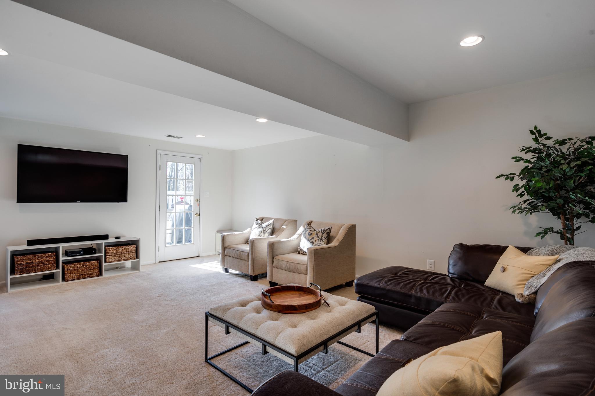 1519 Autumn Ridge Circle Reston, VA 20194 - Photo 24 of 36