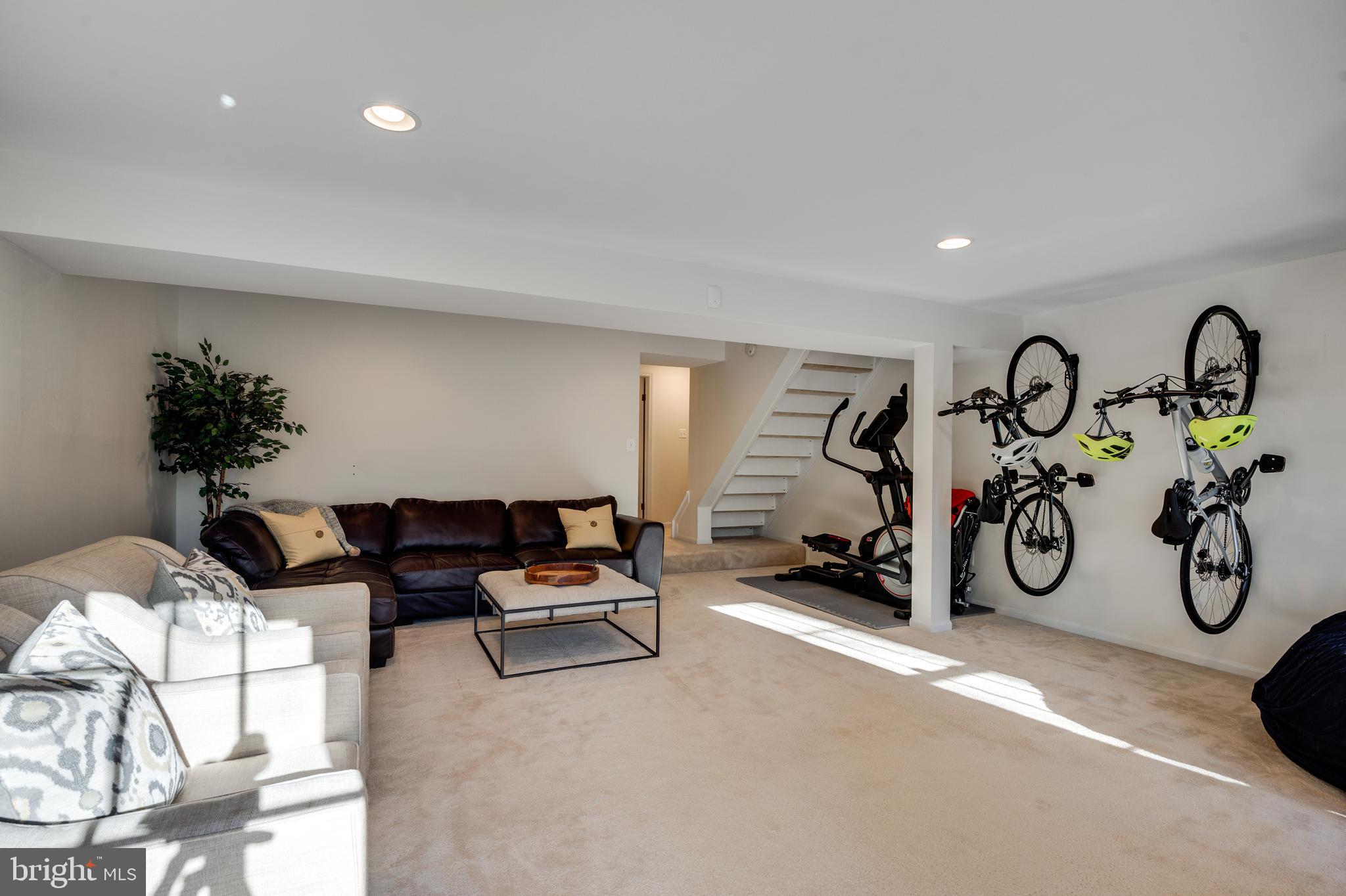 1519 Autumn Ridge Circle Reston, VA 20194 - Photo 25 of 36