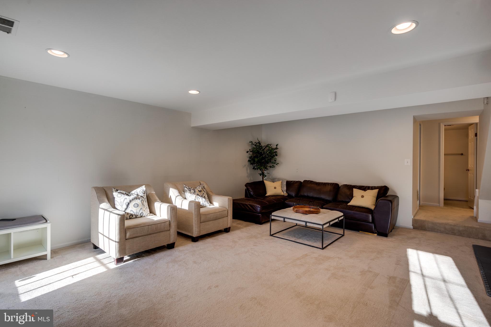 1519 Autumn Ridge Circle Reston, VA 20194 - Photo 26 of 36