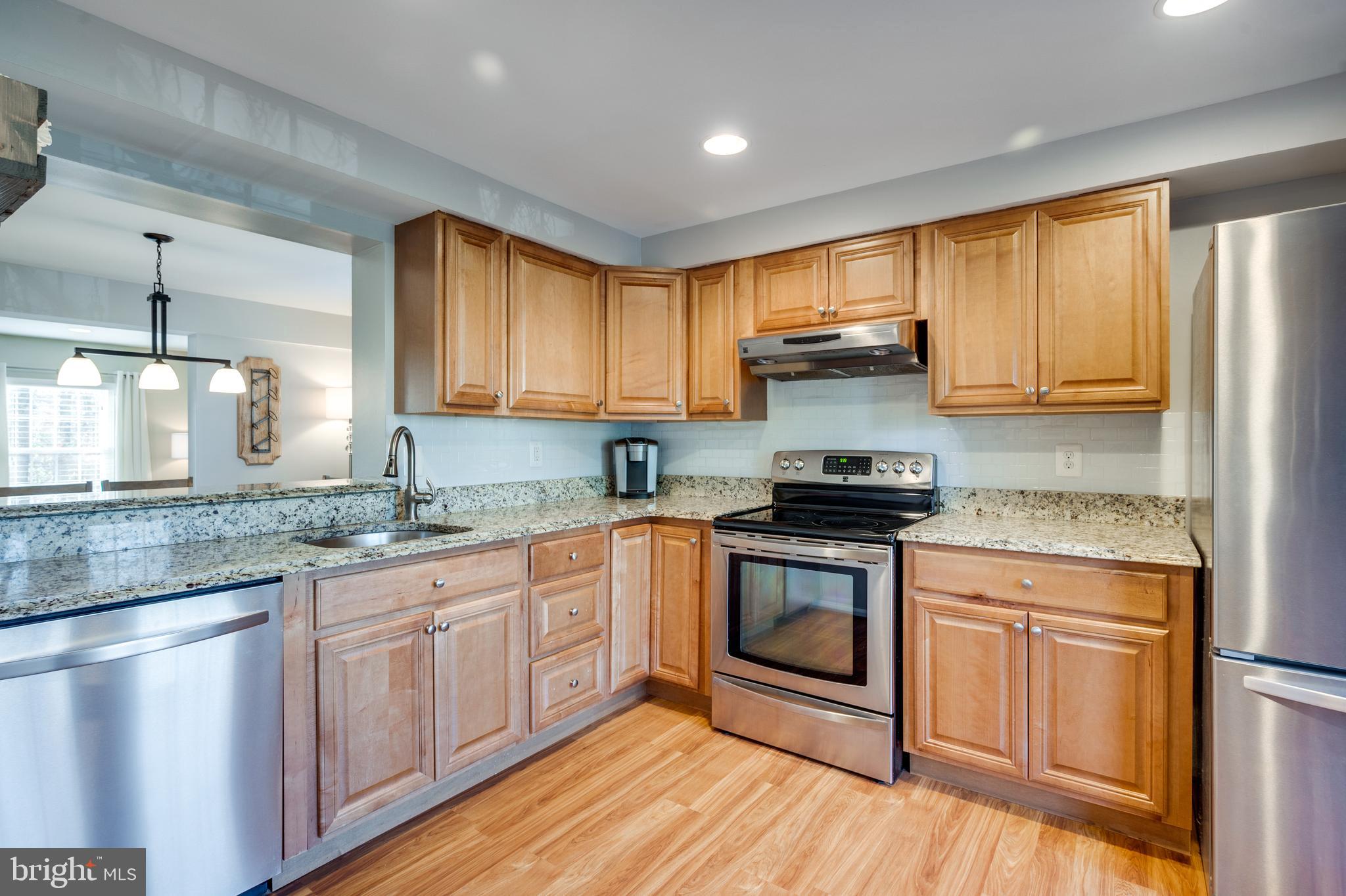 1519 Autumn Ridge Circle Reston, VA 20194 - Photo 4 of 36
