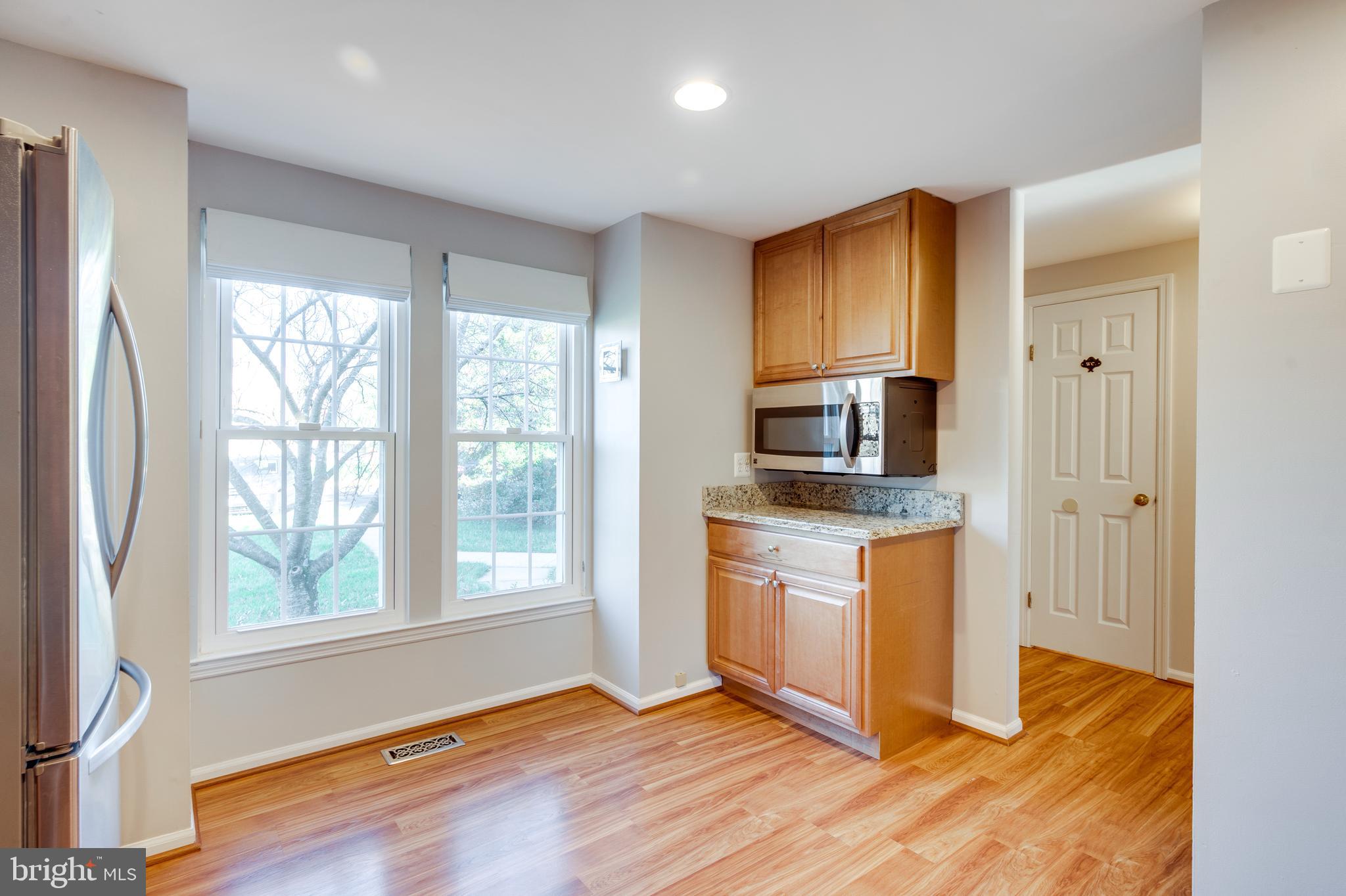 1519 Autumn Ridge Circle Reston, VA 20194 - Photo 6 of 36