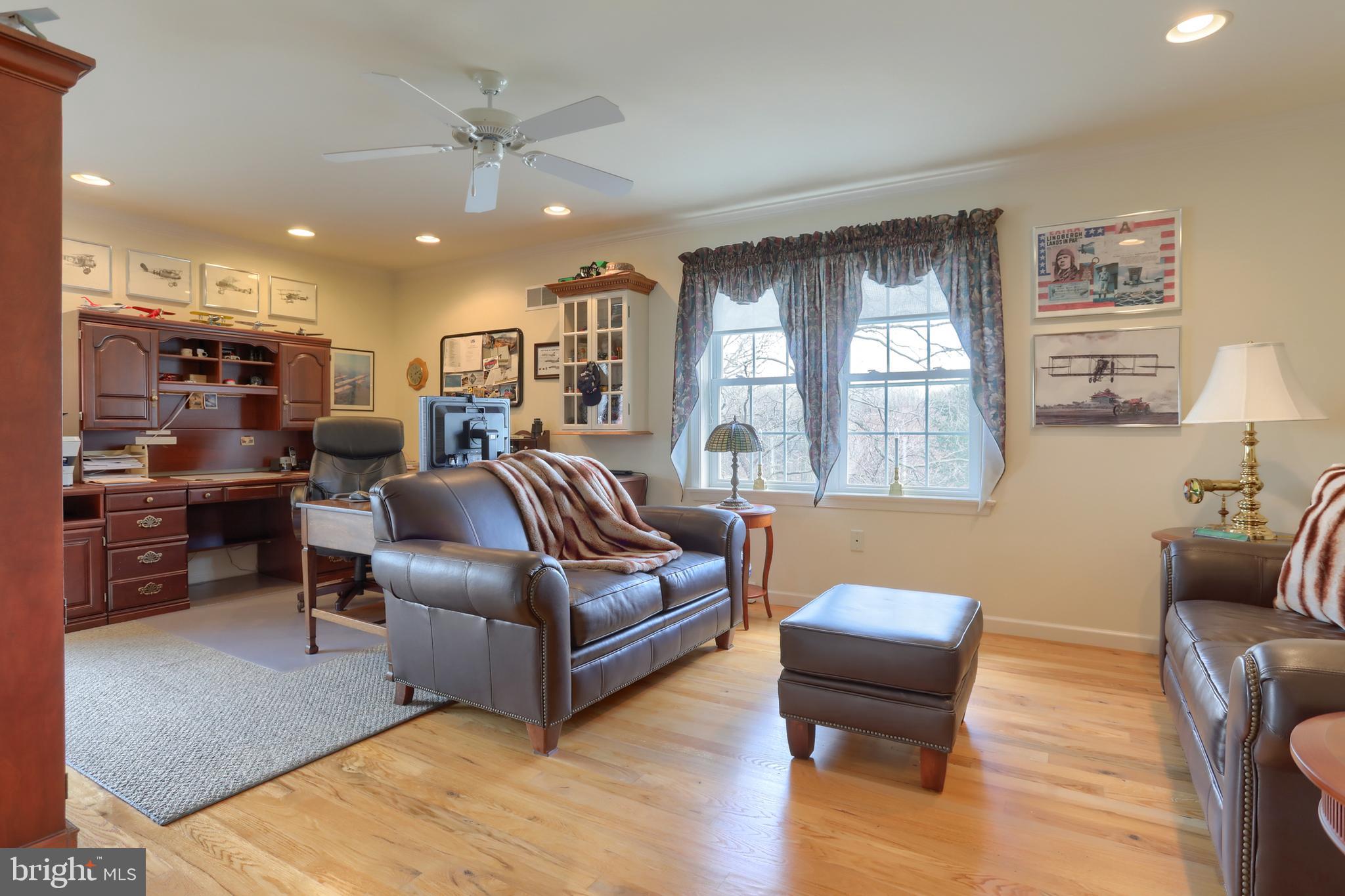 6516 Schoolhouse Road Hershey, PA 17033 - Photo 37 of 71