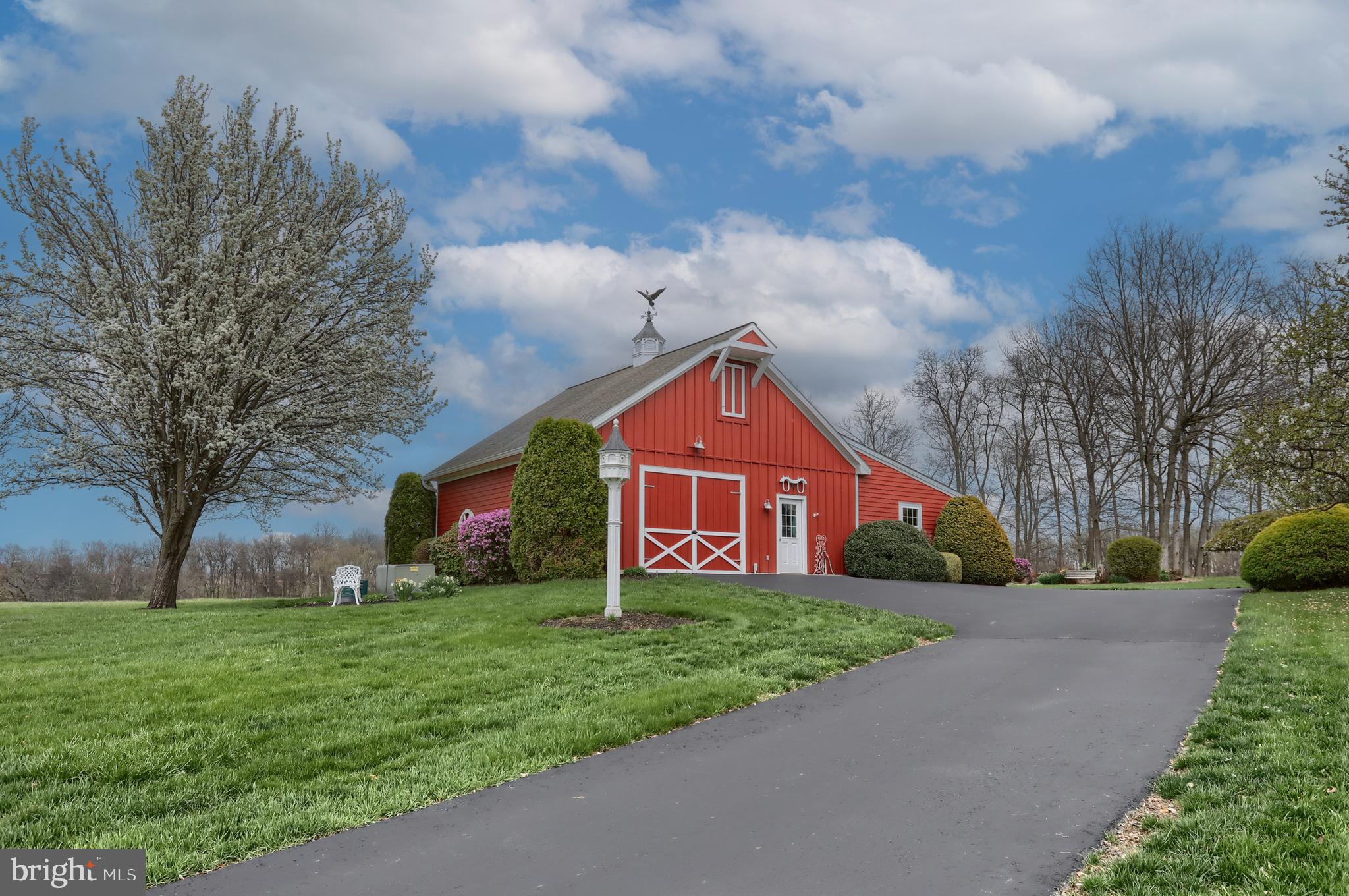 6516 Schoolhouse Road Hershey, PA 17033 - Photo 42 of 71