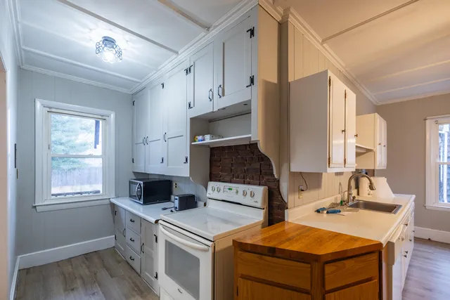 $425,000 | 39-41 Central Avenue, Lewiston, ME 04240