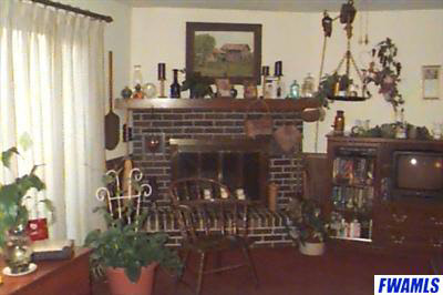 10010 Gerig Road Leo, IN 46765 - Photo 3 of 6