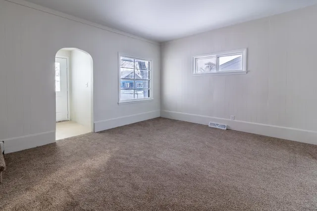 $180,000 | 847 32nd Avenue North, St. Cloud, MN 56303