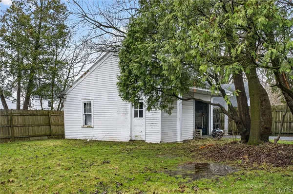 $239,000 | 420 Highland Avenue, De Witt, NY 13057