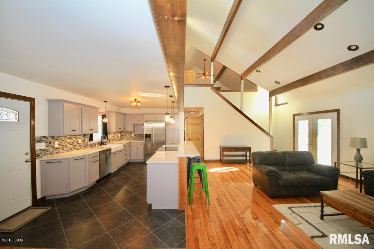 3559 Dillinger Road Carbondale, IL 62901 - Photo 5 of 33 Gallery Image 5