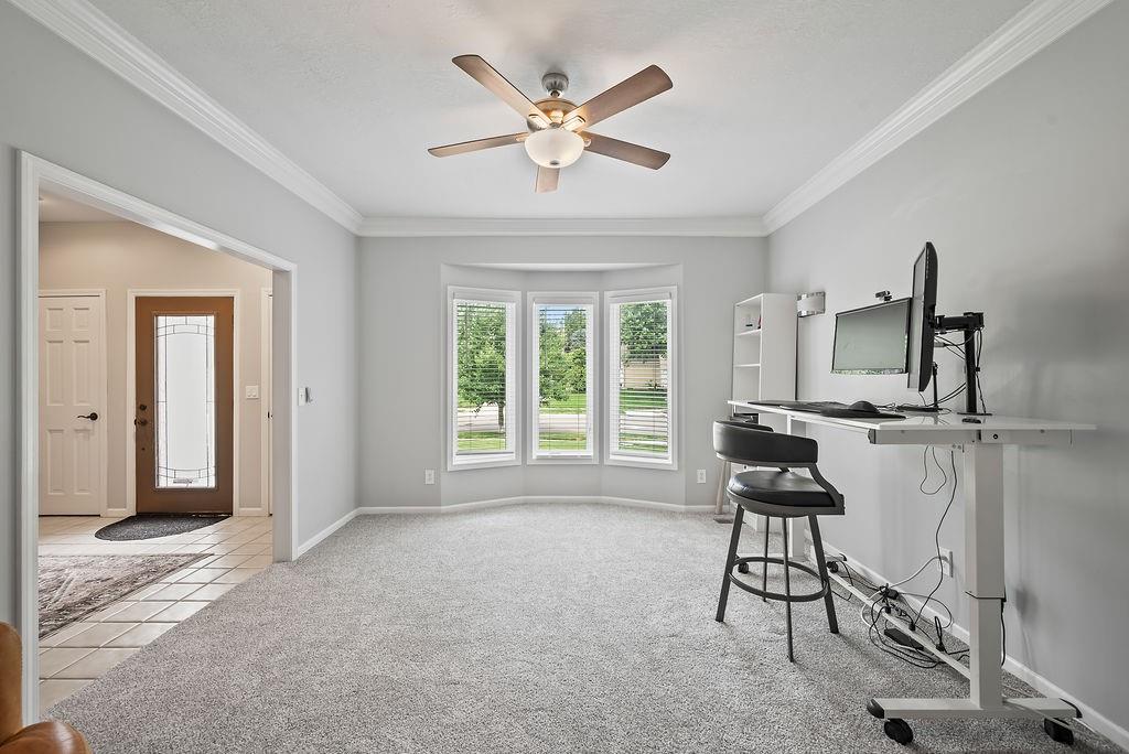 12304 Nieman Road Overland Park, KS 66213 - Photo 8 of 30
