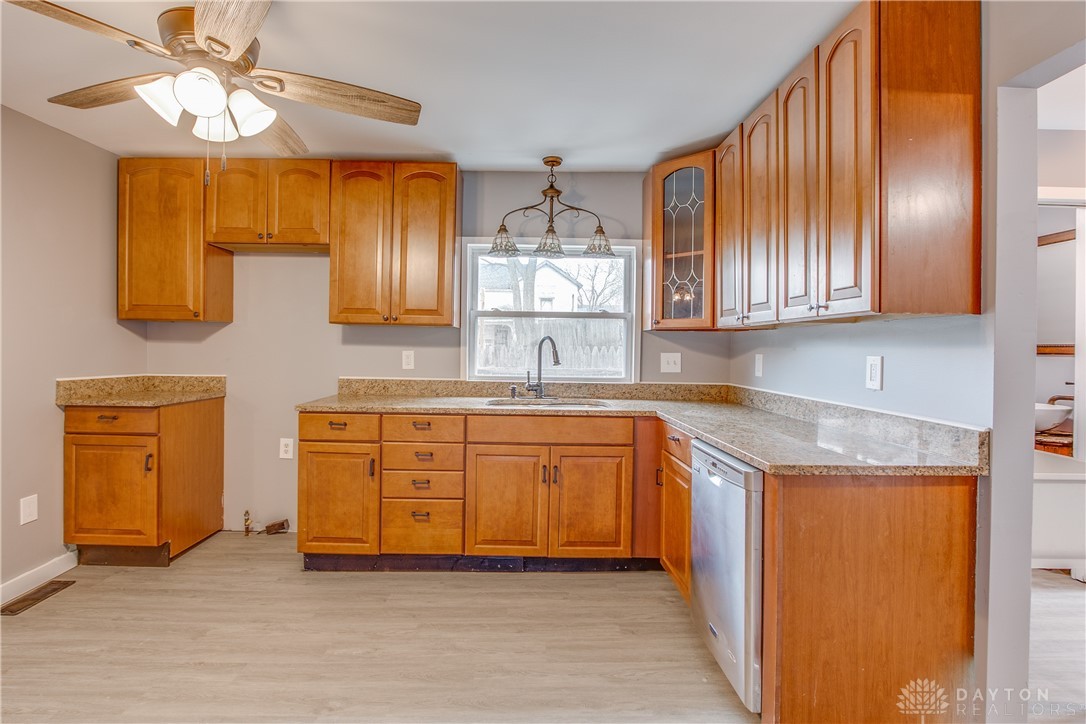 1576 Karr Street Springfield, OH 45503 - Photo 7 of 45