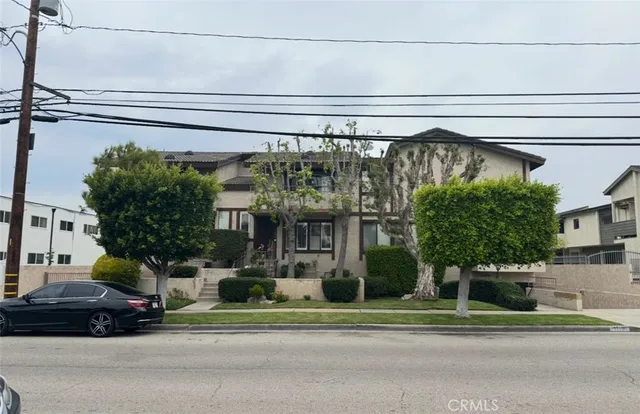 $625,000 | 1119 Magnolia Avenue, Unit 2, Gardena, CA 90247
