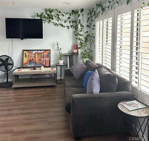 $625,000 | 1119 Magnolia Avenue, Unit 2, Gardena, CA 90247