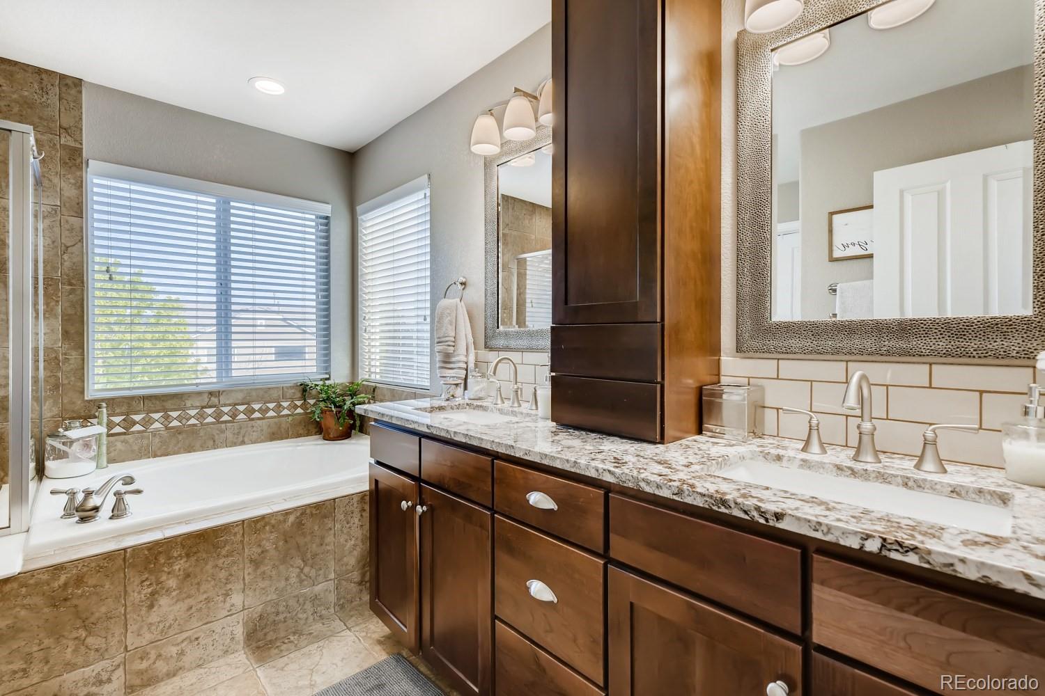 4344 Ivycrest Point Highlands Ranch, CO 80130 - Photo 16 of 31 Gallery Image 16